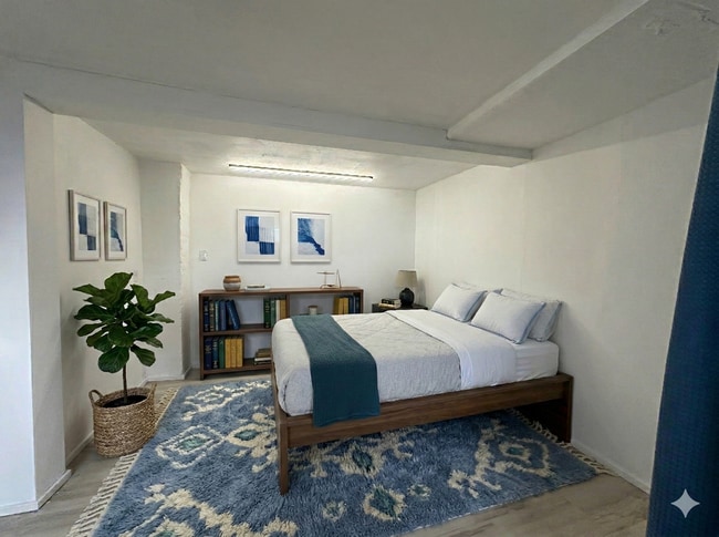 Building Photo - 2 Narragansett Ave