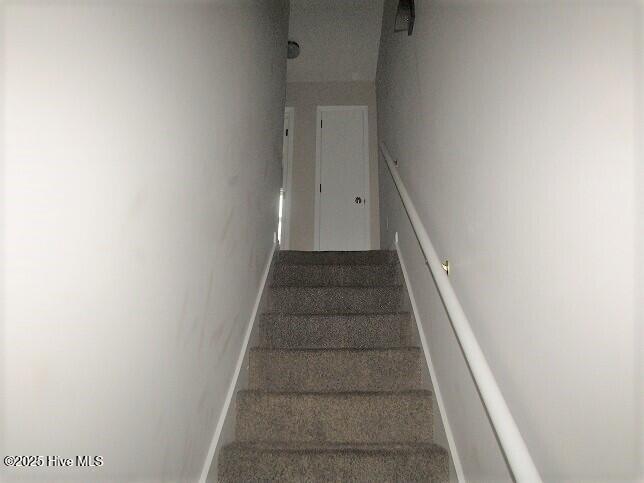 Building Photo - 11 Portwest Townhouses Dr