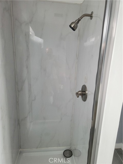 Building Photo - 1825-1824 S Van Ness Ave