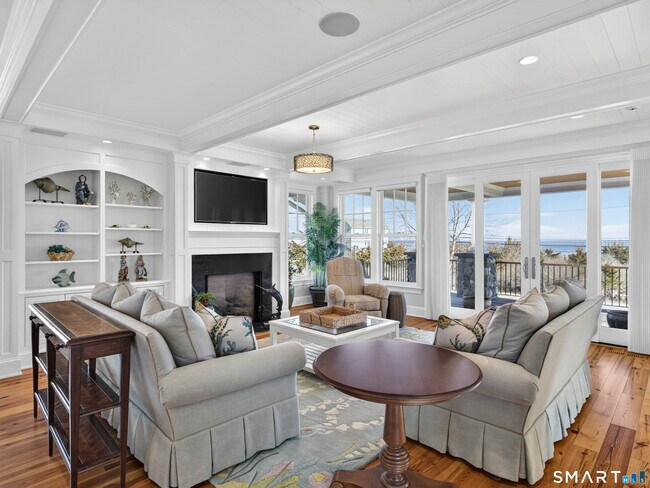 Building Photo - 505 Seaside Ave