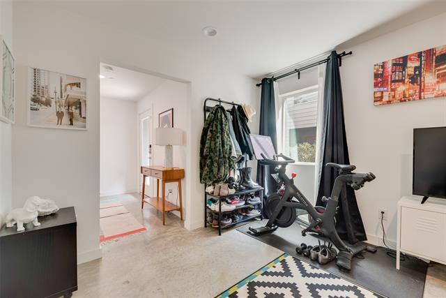 Building Photo - 4705 Bryan St