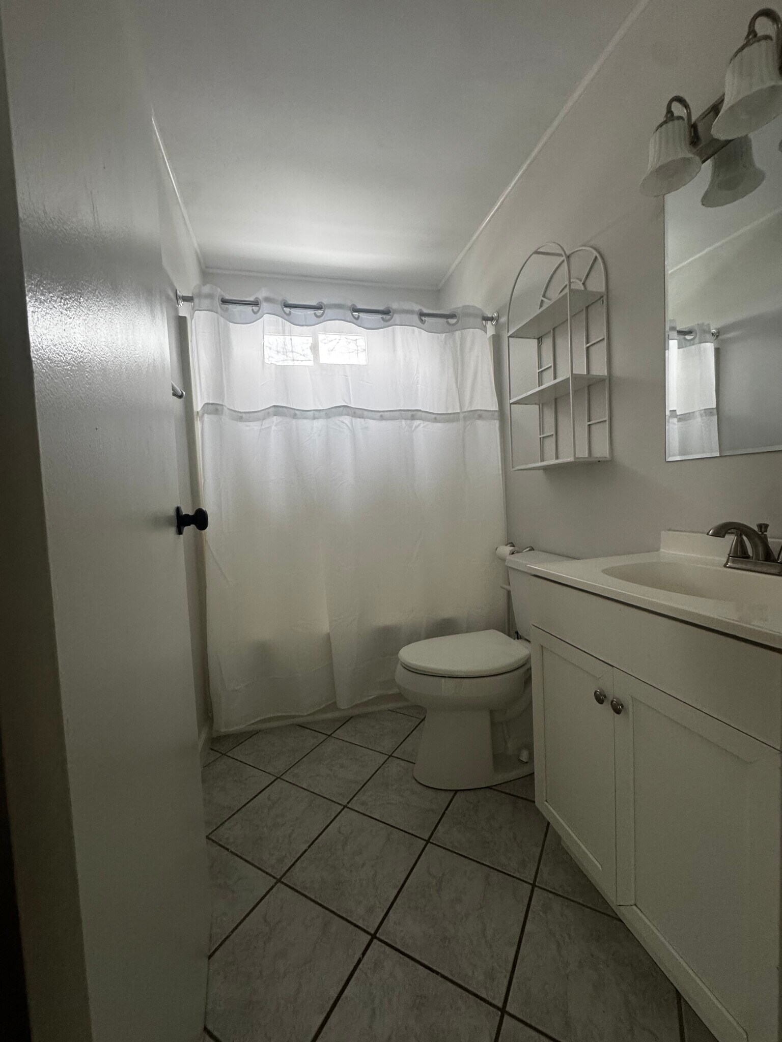 Building Photo - 150 Ethan Allen Pky