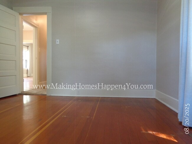 Building Photo - 2160 Trade St SE