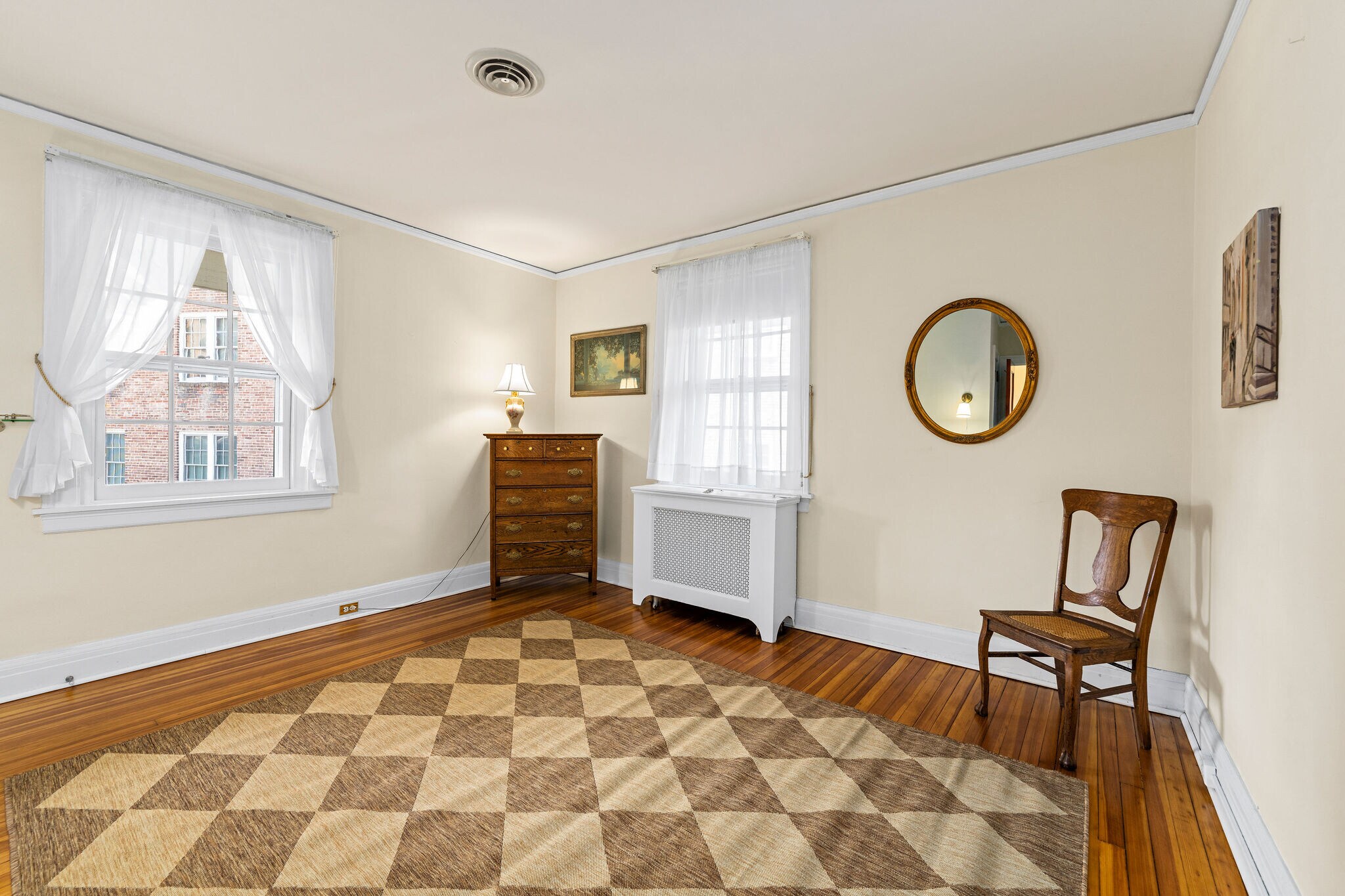 Building Photo - 3401 Greenway