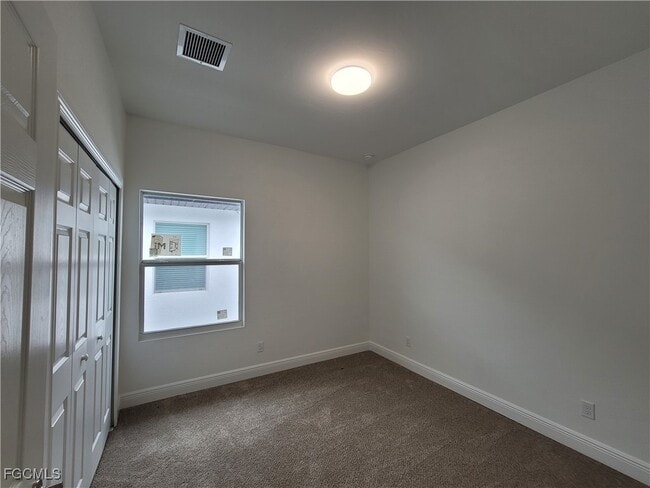 Building Photo - 3517 SW Santa Barbara Pl