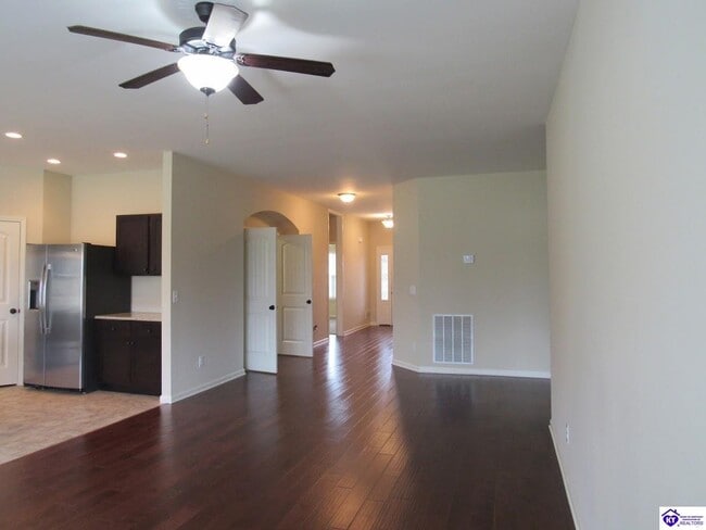 Building Photo - 172 Shirley Blvd