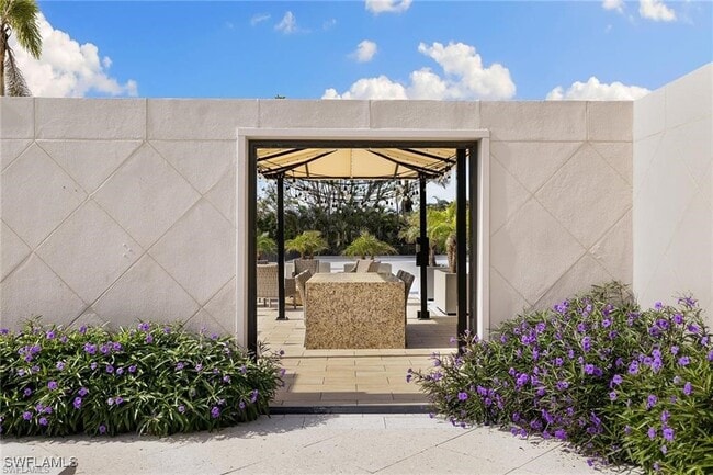Building Photo - 5601 Turtle Bay Dr