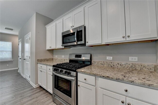 Building Photo - 125 Osprey Overlook Dr