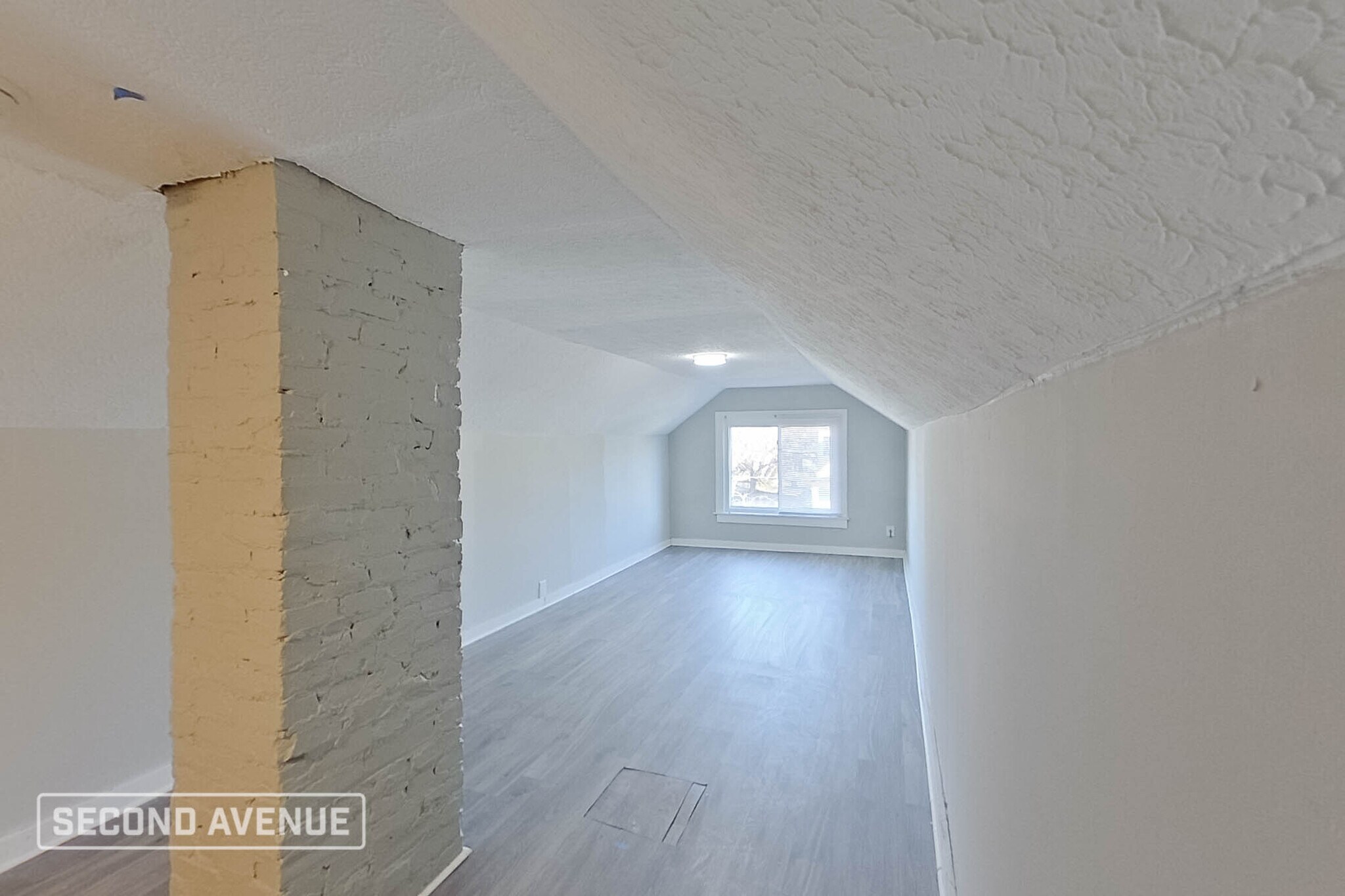 Building Photo - 1826 Greenwood Ave