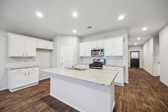 Building Photo - 12303 Trumpetfish Dr