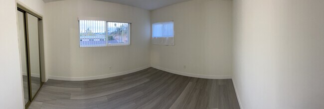 first bedroom - 25219 Loytan St