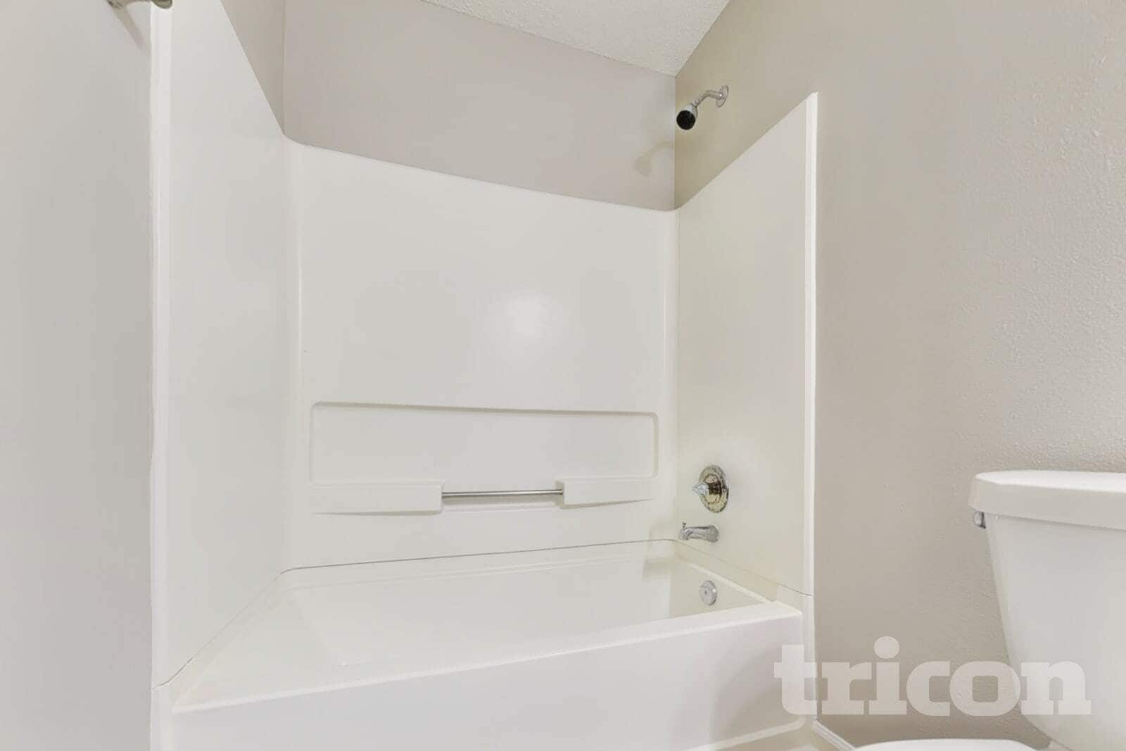 Building Photo - 14674 Fawn Hollow Ln