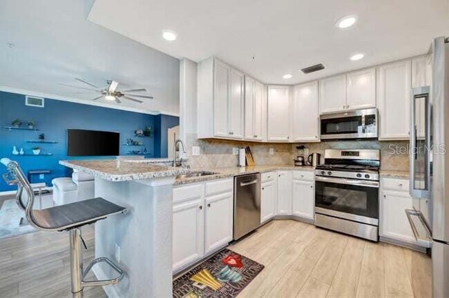 Building Photo - 5819 Wake Forest Run