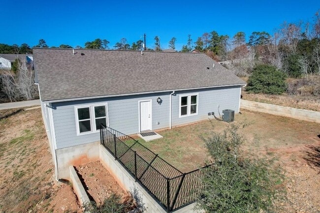 Building Photo - 117 Ori Ct