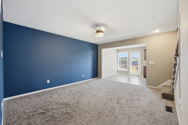 Building Photo - 4417 N 106th St