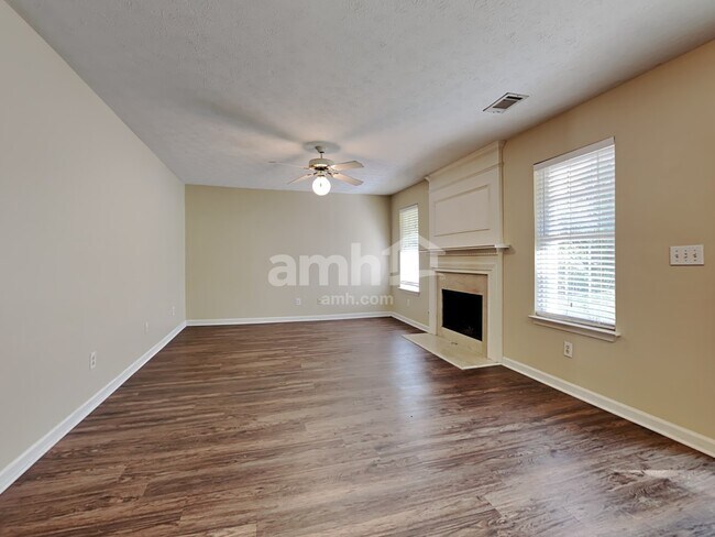 Building Photo - 6435 Raleigh St