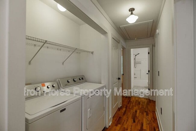 Building Photo - 205 Third Street