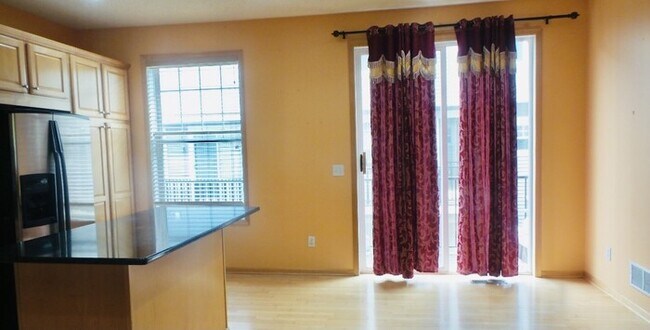 Building Photo - Available Now! Amazing Townhouse 3 Bedroom...