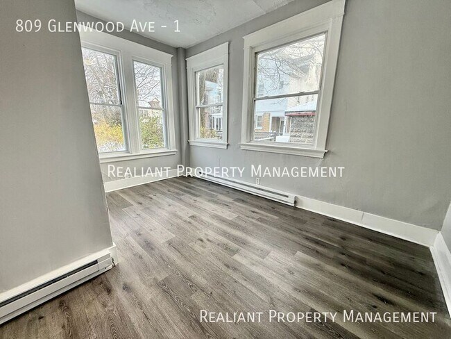 Building Photo - 809 Glenwood Ave