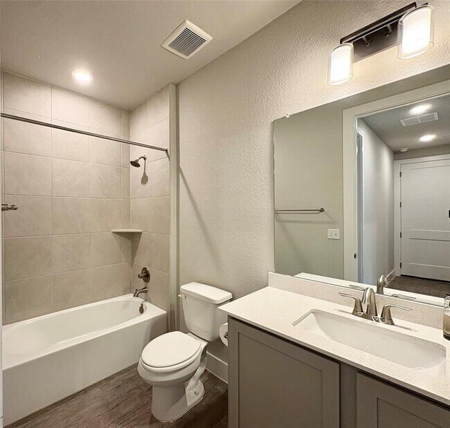 Building Photo - 8014 Talferd Trl