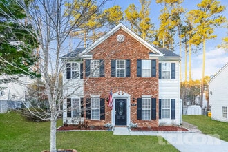 Building Photo - 1829 Elkpark Dr