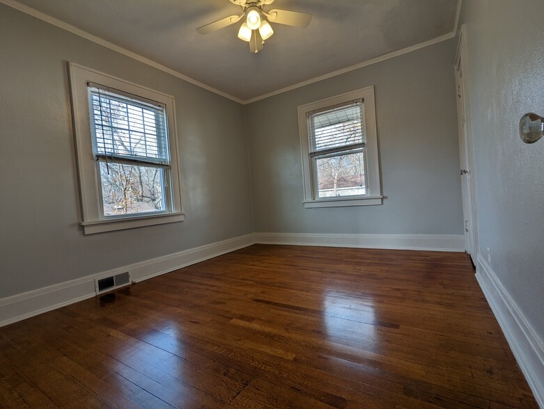 The second bedroom, North side - 3607 Franklin Ave