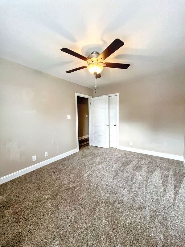 Building Photo - 1224 Cardinal Crk Dr