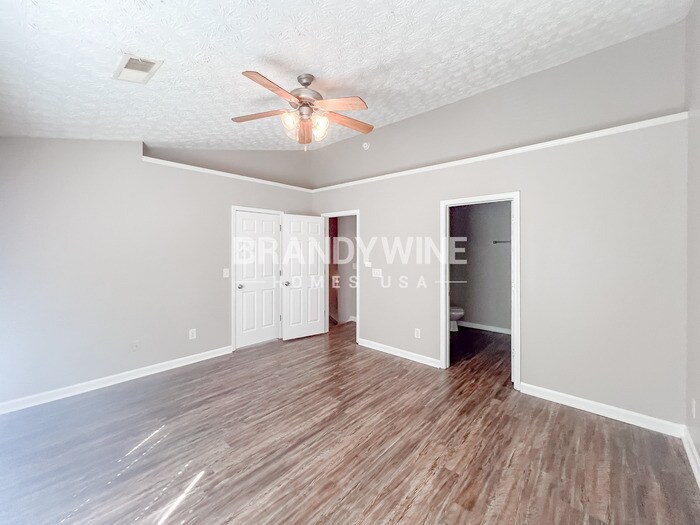 Building Photo - 3110 Bonnes Dr