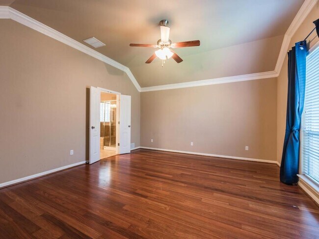 Building Photo - 1007 Savanna Ln