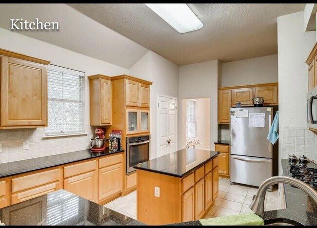 Building Photo - 207 Chesapeake Bay Ln N