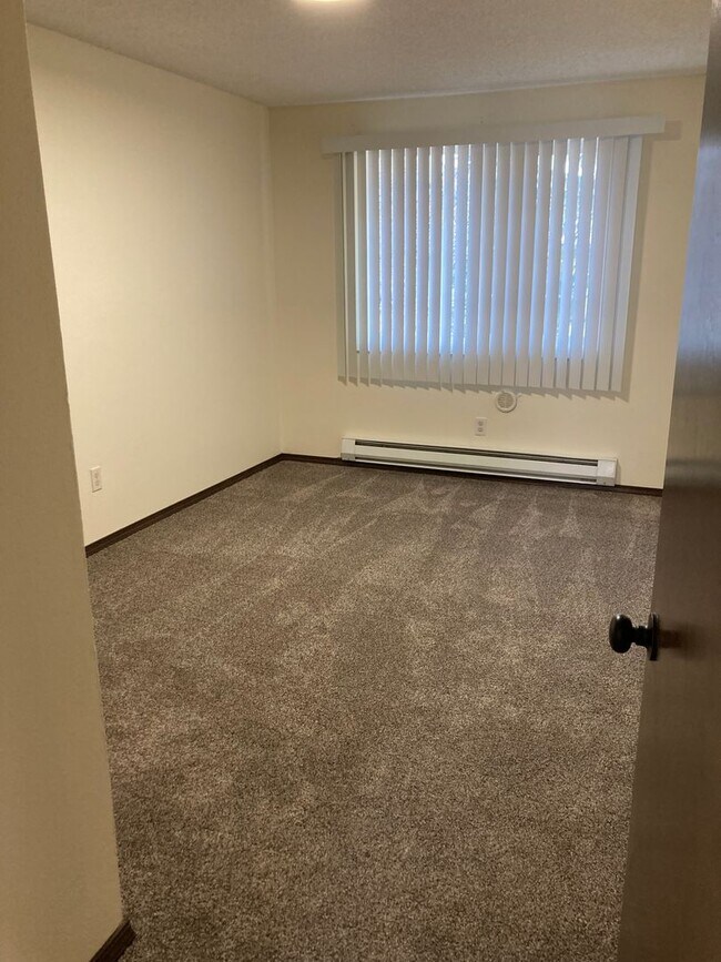 Building Photo - Lippman-3