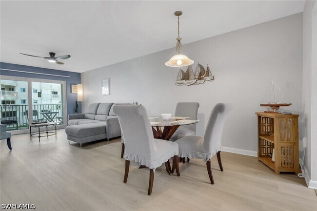 Building Photo - 7400 Estero Blvd