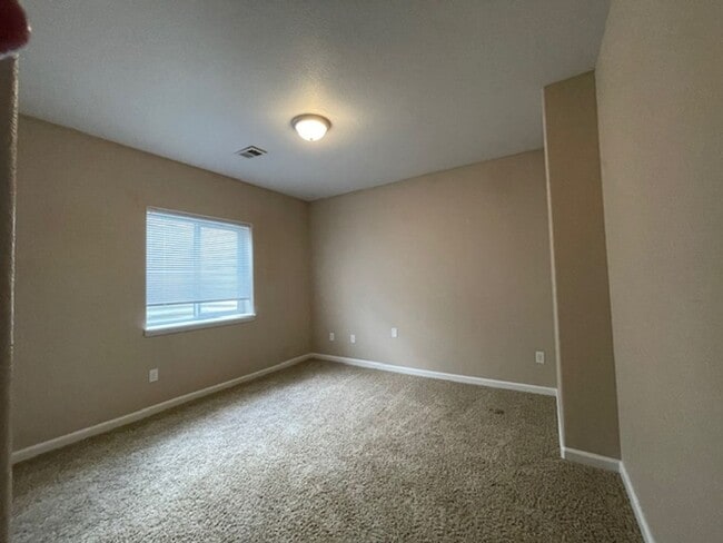 Building Photo - 6960 Whistler Dr