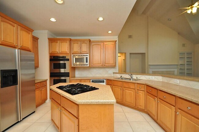Building Photo - 4210 Leaflock Ln