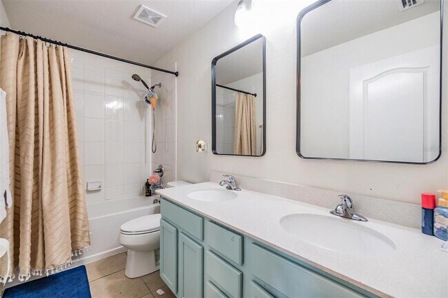 Building Photo - 2073 BRANDING IRON Way