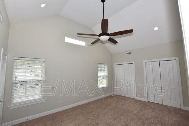 Building Photo - 4923 Krick St