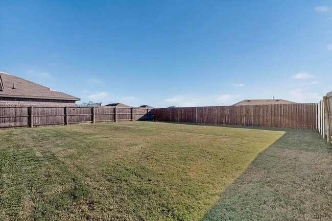 Building Photo - 4210 Showboat Ln