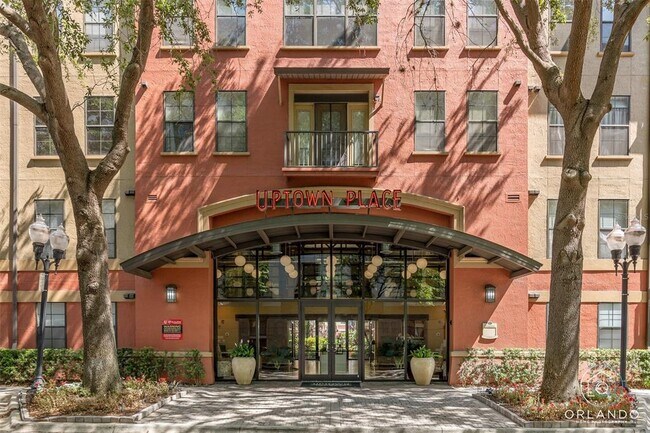 Building Photo - 911 N Orange Ave