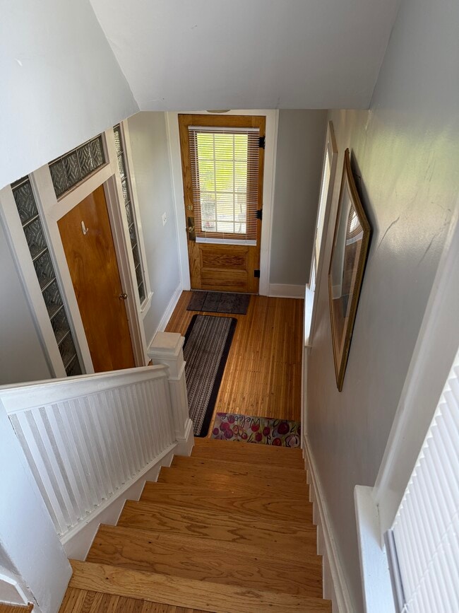 Building Photo - 1476 Ridge Rd