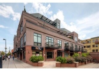 Building Photo - 1360 Walnut St