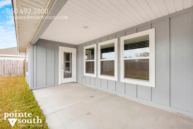 Building Photo - 7063 Abigail St