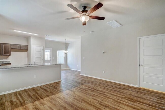 Building Photo - 1703 Davidson Rnch Dr