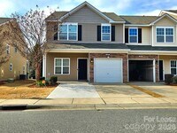 Building Photo - 2534 Madeline Meadow Dr