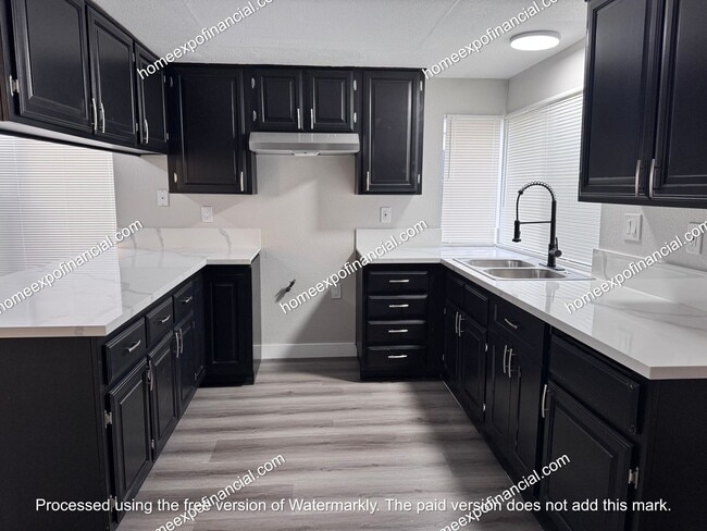 Building Photo - Nice Home For Rent