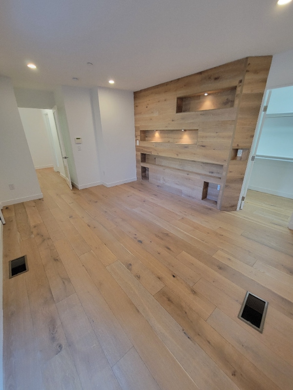 Building Photo - 947 4th St