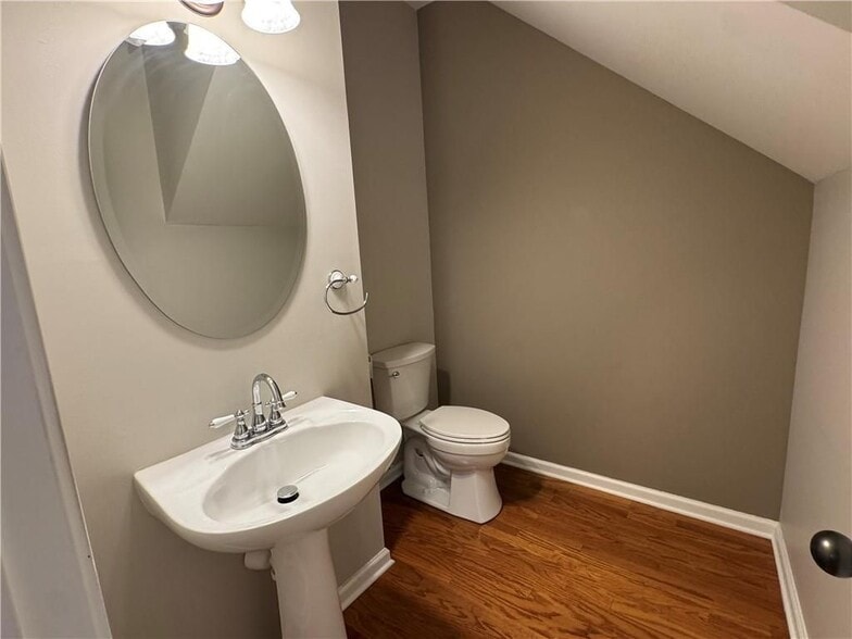 Building Photo - 5055 Hastings Terrace