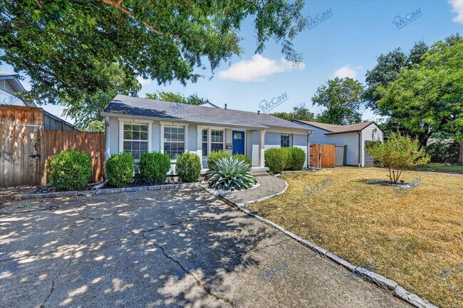Building Photo - 4727 Wateka Dr