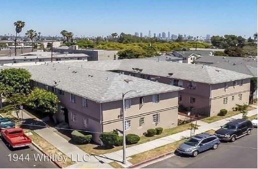 Building Photo - 970 N Serrano Ave