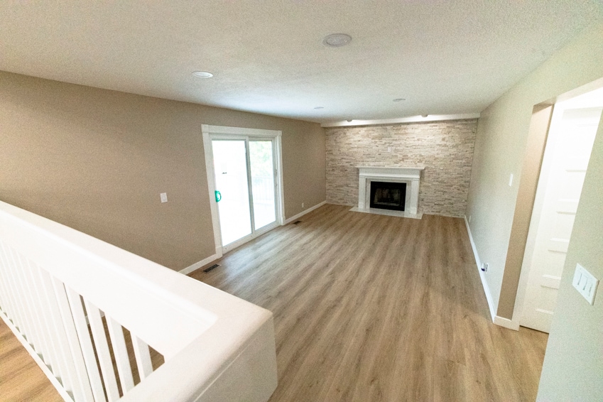 Gas Fireplace - 4968 S Spring Run Dr