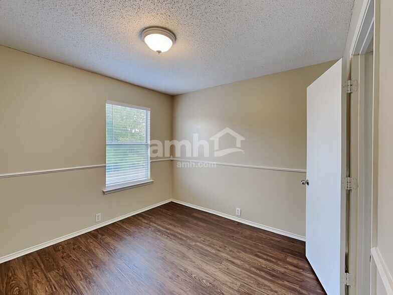 Building Photo - 3109 Spenrock Ct